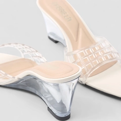 Tamanco Feminino Gabriela Anabela Tira Transparente Vazada Off White