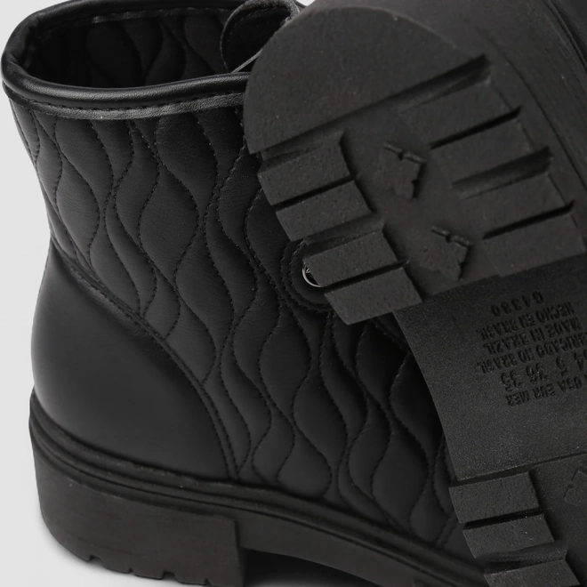 Coturno Feminino Dakota Matelassê Presponto Preto
