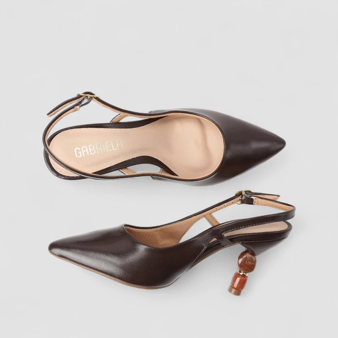 Scarpin Slingback Feminino Gabriela Salto Pedraria Marrom
