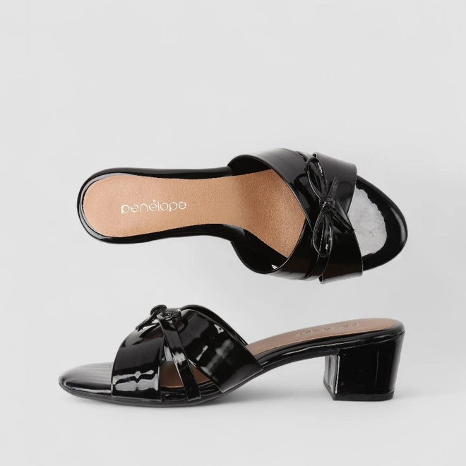 Tamanco Feminino Penélope Laço Verniz Preto
