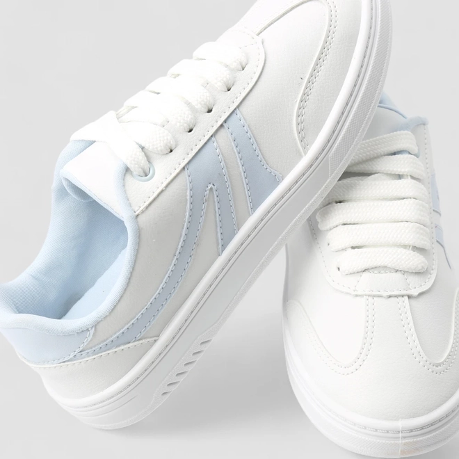Tênis Casual Feminino Penélope Tiras Estilizadas Branco & Azul