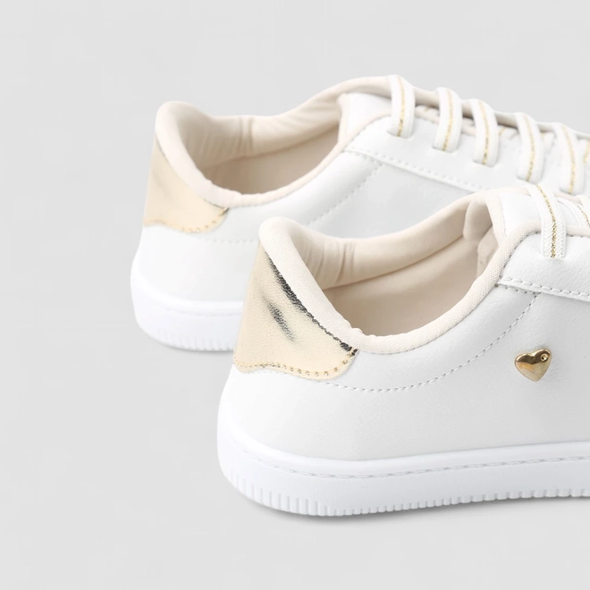 Tênis Casual Feminino Penélope Detalhe Metalizado Branco