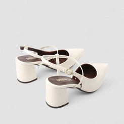 Scarpin Slingback Feminino Gabriela Salto Bloco Off White