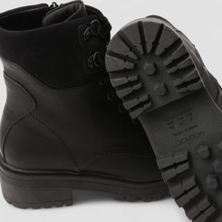 Coturno Feminino Mooncity Tratorado Zíper Preto