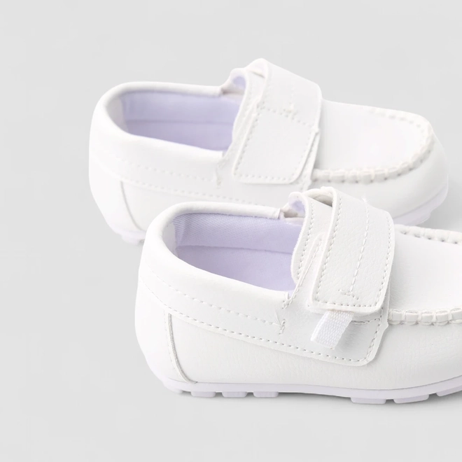 Mocassim Infantil Vertus Tira Aderente Branco