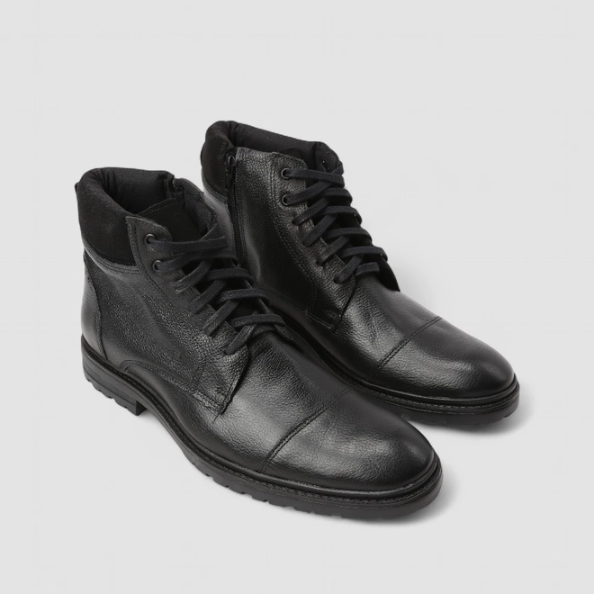 Bota Masculina Bow River Couro Zíper Detalhe Camurça Preta