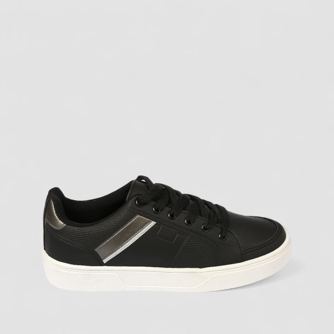 Tênis Casual Masculino Woche Detalhe Prata Preto