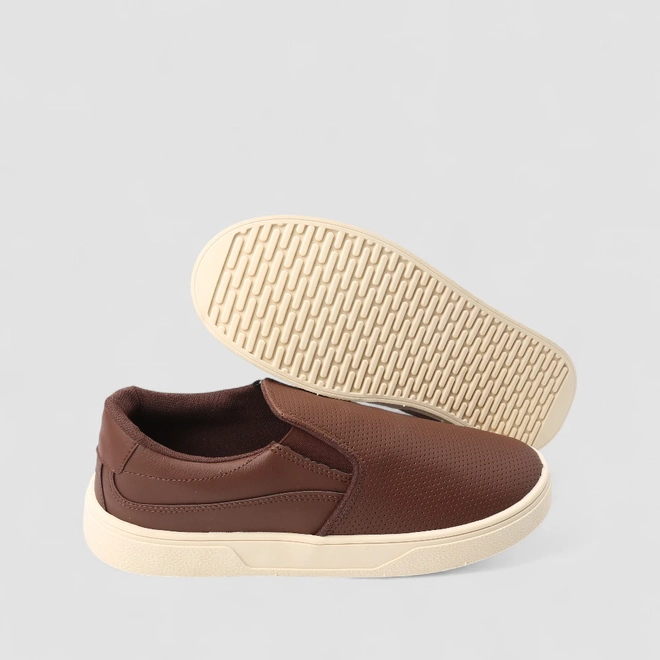 Slip On Masculino Woche Perfuros Marrom