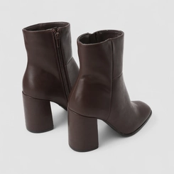 Ankle Boot Feminina Gabriela Salto Bloco Marrom