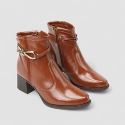Ankle Boot Feminina Mississipi Verniz Enfeite Metálico Caramelo