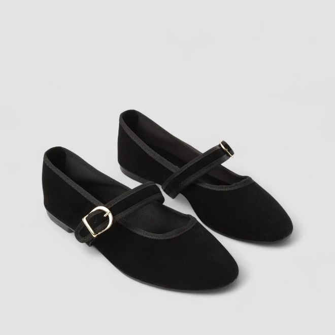 Sapatilha Boneca Feminina Gabriela Camurça Fivela Preto