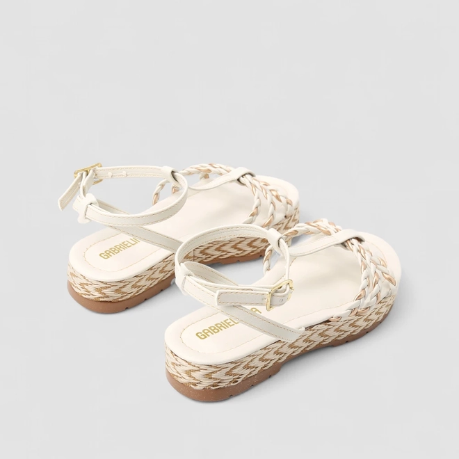 Sandália Infantil Gabrielinha Flatform Tiras Trançada Rafia Branca
