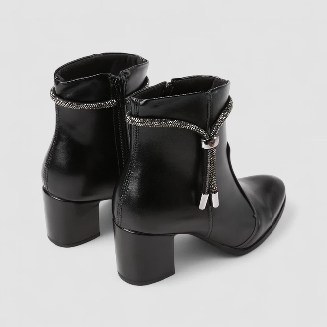 Ankle Boot Feminina Penélope Salto Bloco Strass Preto