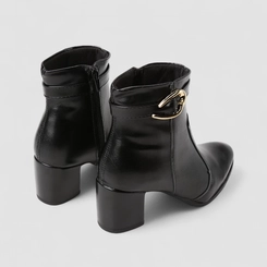 Ankle Boot Feminina Penélope Salto Bloco Enfeite Fivela Preto