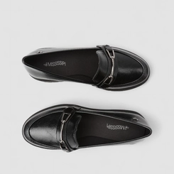 Mocassim Feminino Mississipi Tratorado Enfeite Metálico Preto
