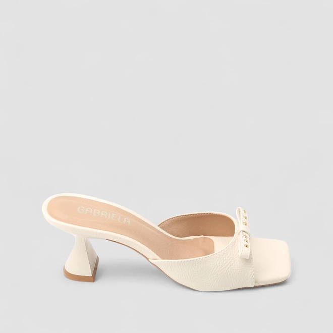 Tamanco Feminino Gabriela Salto Médio Taça Detalhe Laço Off White