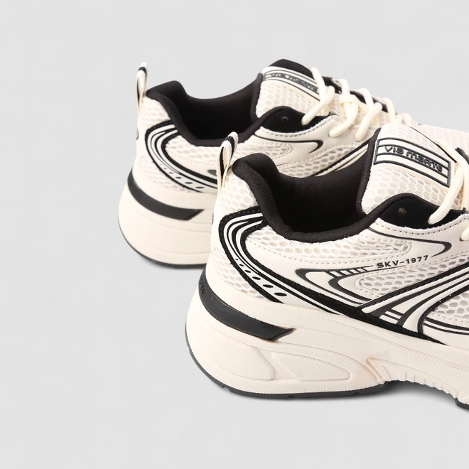 Tênis Esportivo Feminino Via Marte Recorte Off White