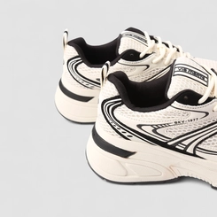 Tênis Esportivo Feminino Via Marte Recorte Off White