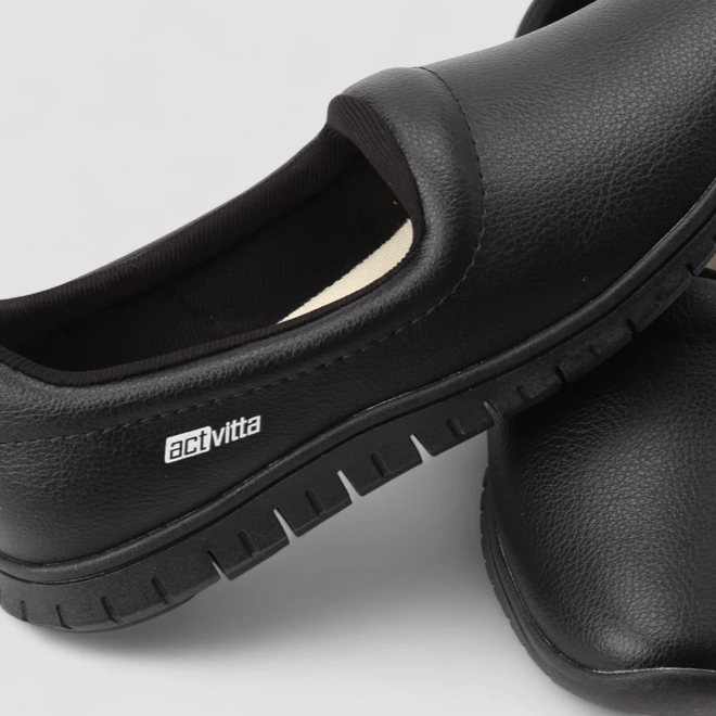 Slip On Feminino Actvitta Calce Fácil Preto