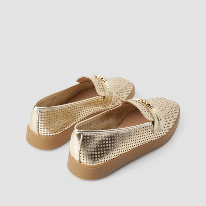 Mocassim Feminino Gabriela Em Couro Metalizado Ouro
