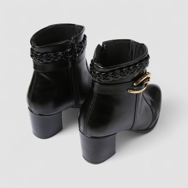 Ankle Boot Feminina Penélope Salto Bloco Fivela Tressê Preto