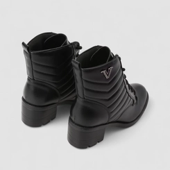 Coturno Feminino Via Marte Detalhe Matelassê Preto