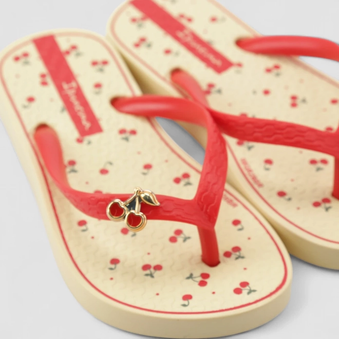 Chinelo Infantil Ipanema Cereja Charm Vermelho & Creme