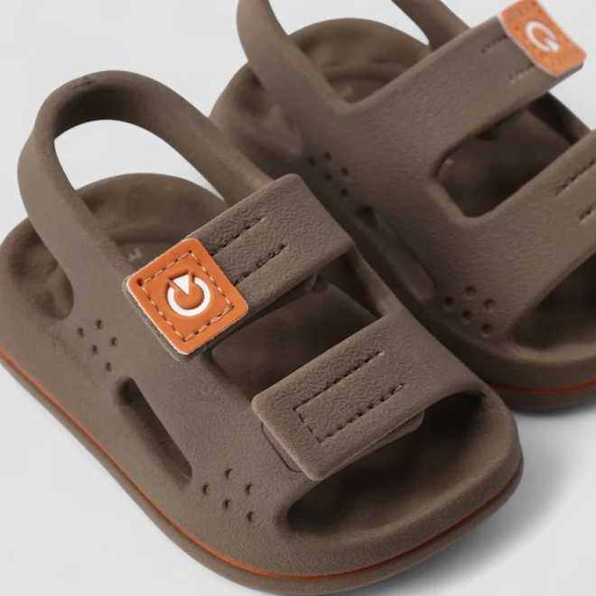 Sandália Baby Cartago Mini Toquio Tira Contato Marrom