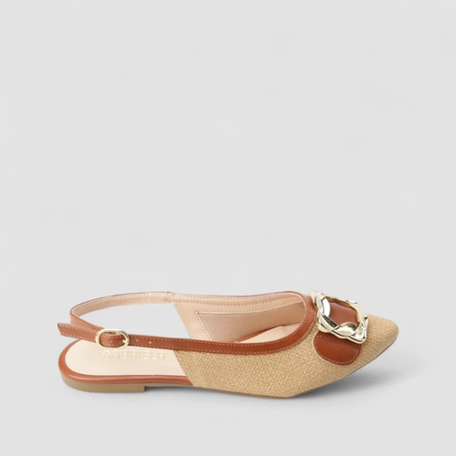 Slingback Feminino Gabriela Trama Enfeite Metálico Dourado Palha