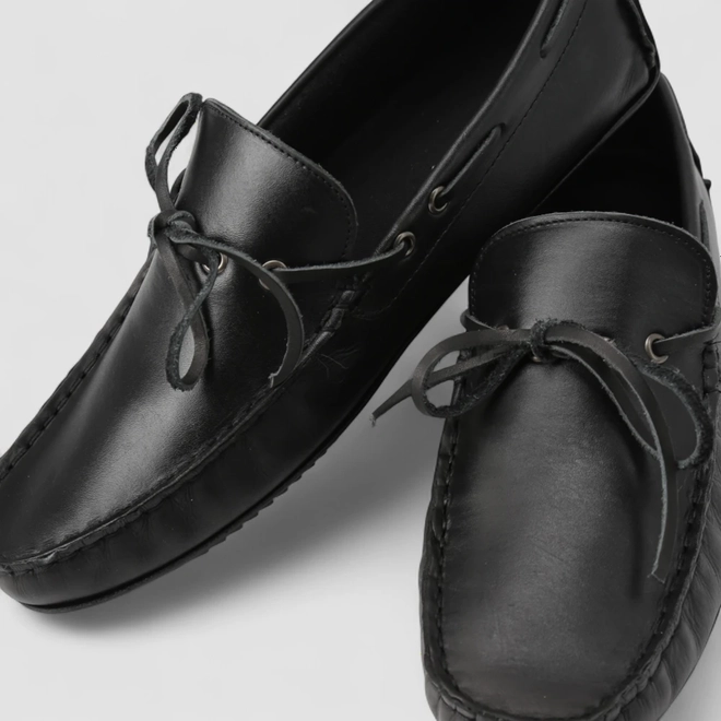 Mocassim Masculino Woche Couro Com Cadarço Preto