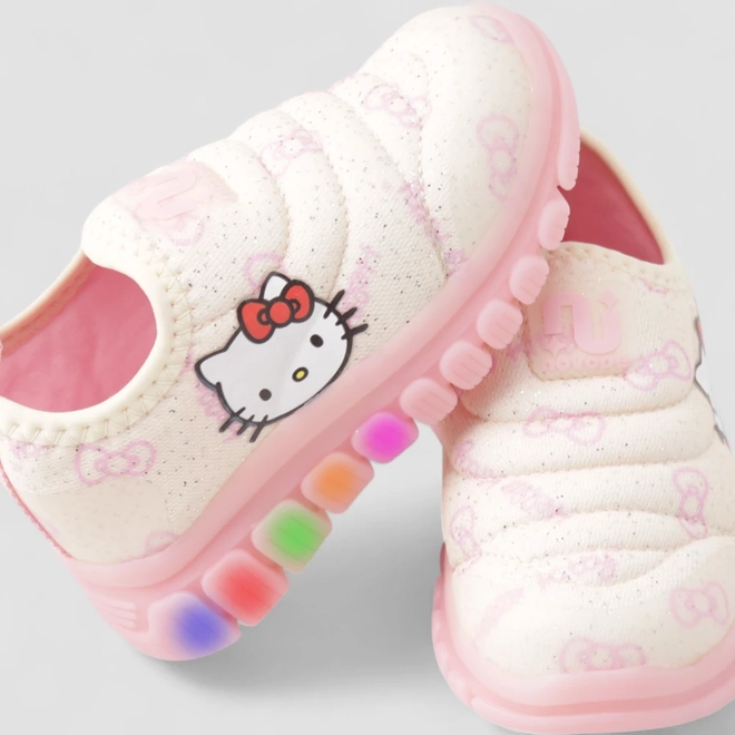Slip On Bebê Novopé Hello Kitty Com Led Rosa