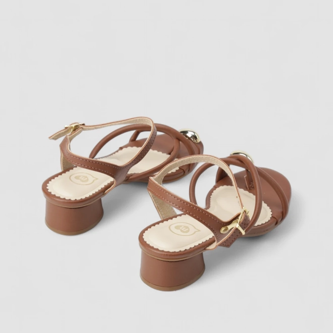 Sandália Infantil Molekinha Salto Bloco Detalhe Bold Marrom