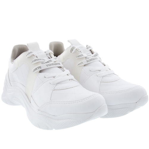 tênis jogging com furinhos via marte