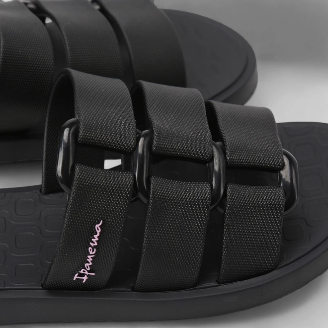 Slide Ipanema Bold Preto